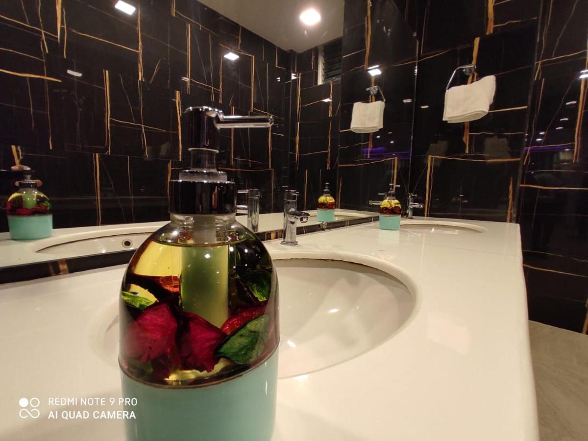 Hotel De Pebbles Hope Town Экстерьер фото